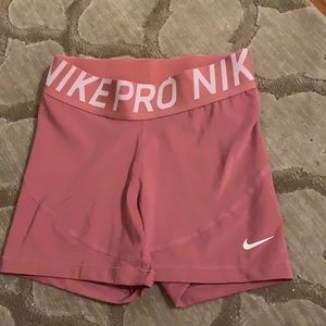 Women Nike pros